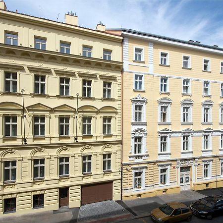 Downtown Suites Rubesova プラハ エクステリア 写真