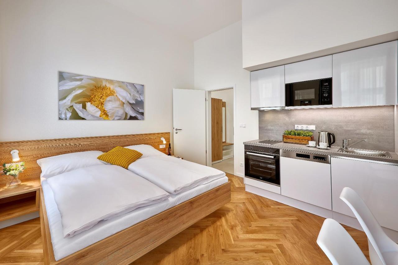 Downtown Suites Rubesova プラハ エクステリア 写真