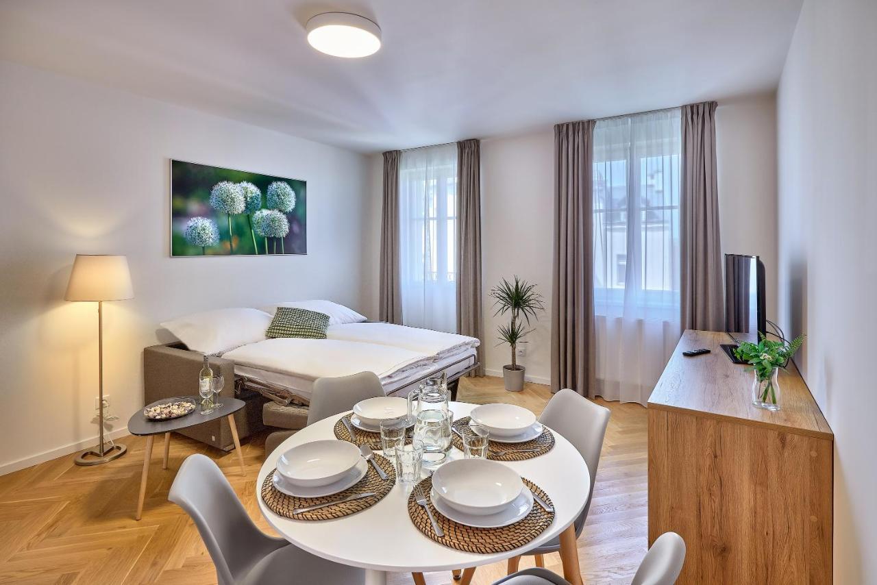 Downtown Suites Rubesova プラハ エクステリア 写真