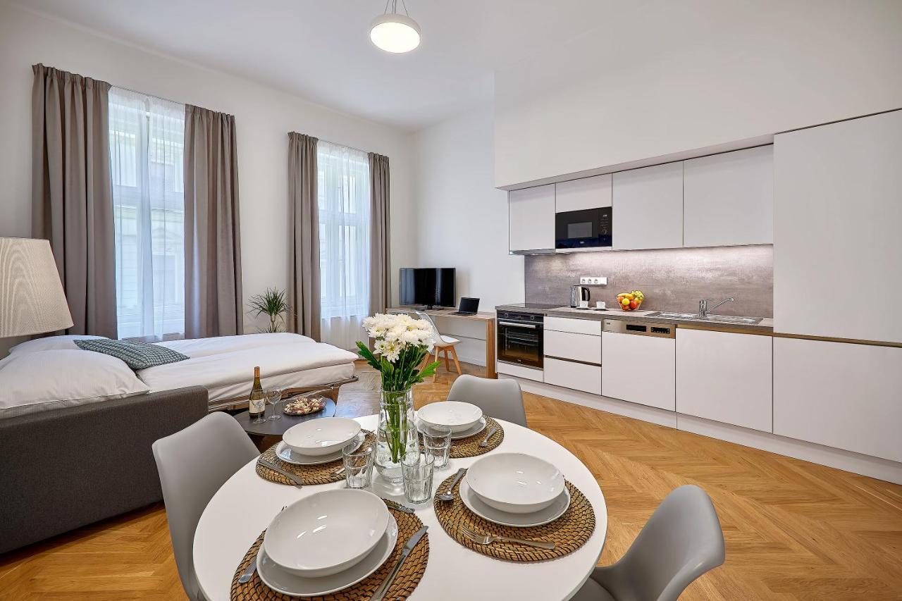 Downtown Suites Rubesova プラハ エクステリア 写真
