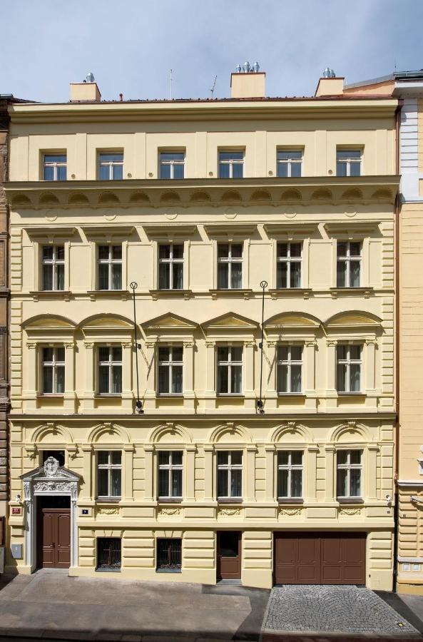Downtown Suites Rubesova プラハ エクステリア 写真
